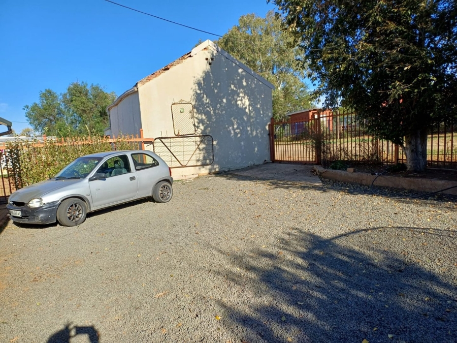 3 Bedroom Property for Sale in Trompsburg Free State